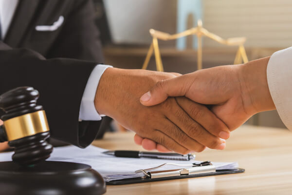 Layanan Hukum_0001_Penyelesaian Piutang _ Kredit Macet